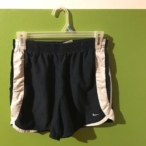 Dark navy blue nike short size s(4-5)